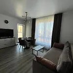 7th Floor Apartament, Free Parking Apartamento