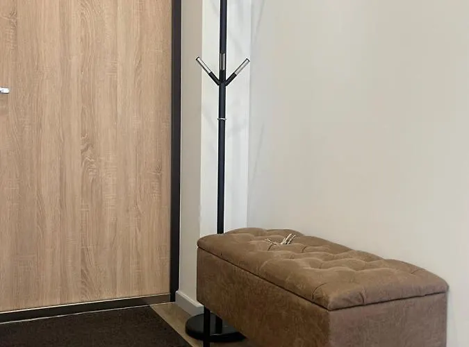 7th Floor Apartament, Free Parking *